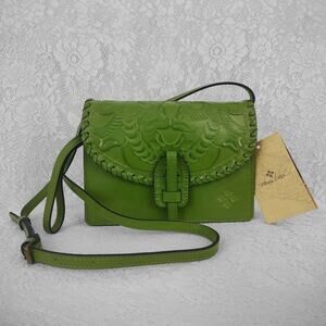 Patricia Nash Lanza Tooled Leather Purse Clutch Green Wristlet Strap NWT